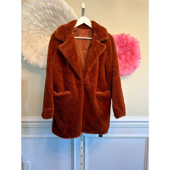 NWT BLANKNYC FAUX FUR COAT SIZE S - Picture 1 of 4